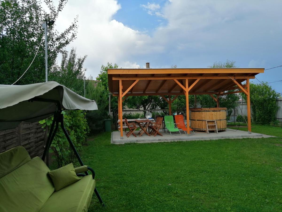 Ferienwohnung Apollo Vendeghaz Edelény Exterior foto