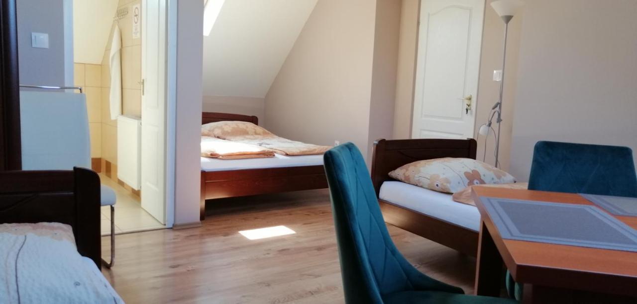 Ferienwohnung Apollo Vendeghaz Edelény Exterior foto